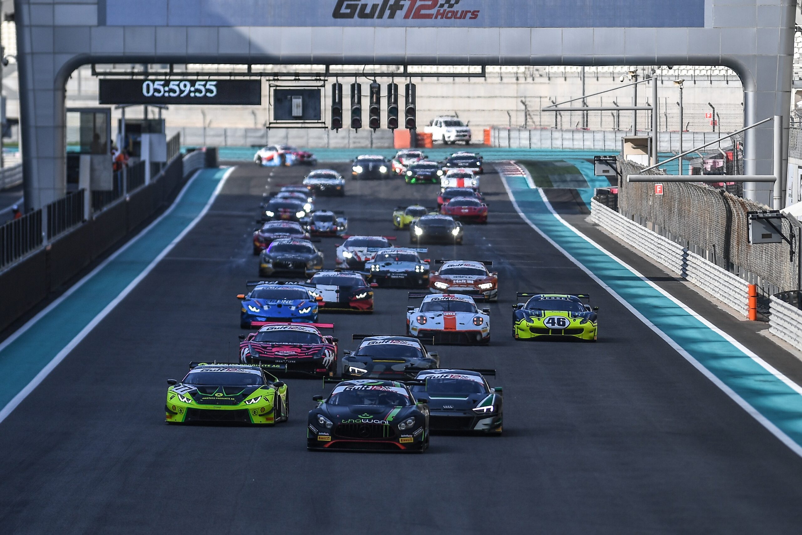 Record-setting 33 cars set to line-up on grid in Abu Dhabi
