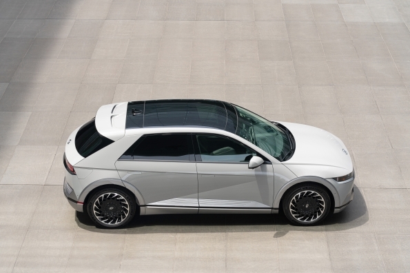 50711-Large459962022IONIQ5