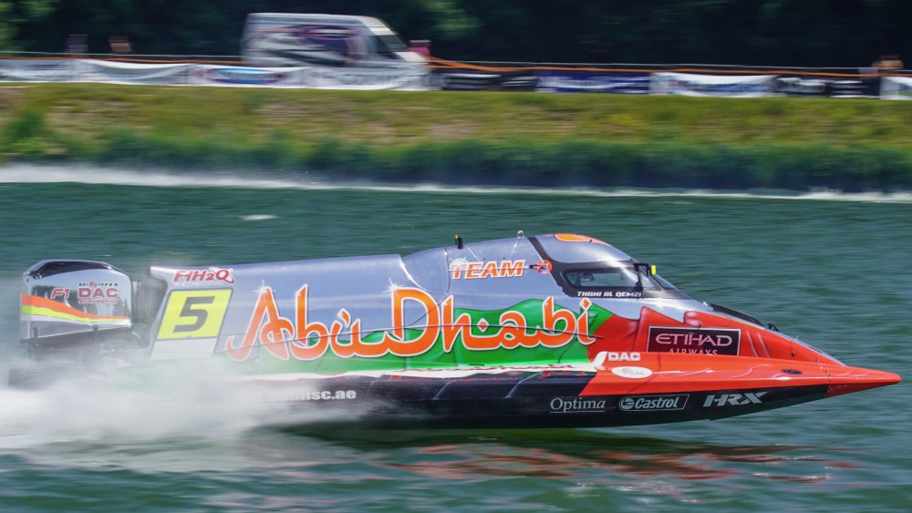 زورق ثاني القمزي (1)