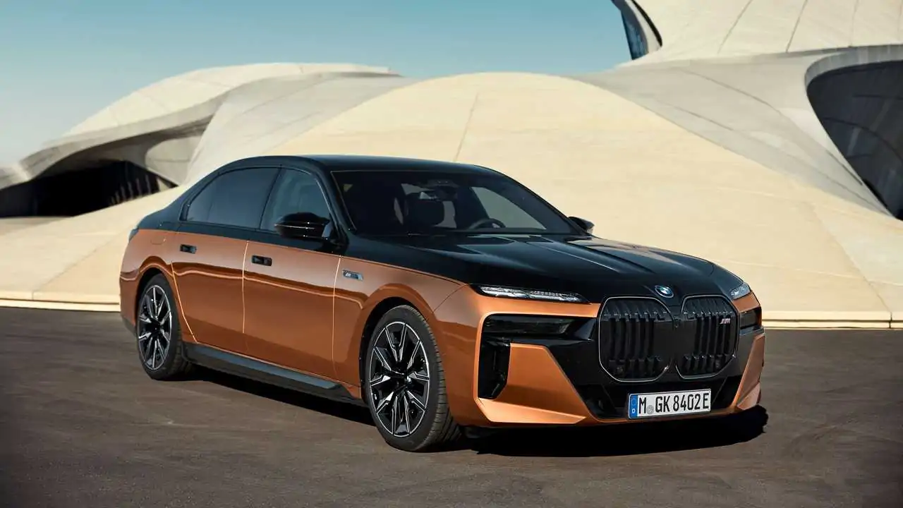 2024-bmw-i7-m70-xdrive