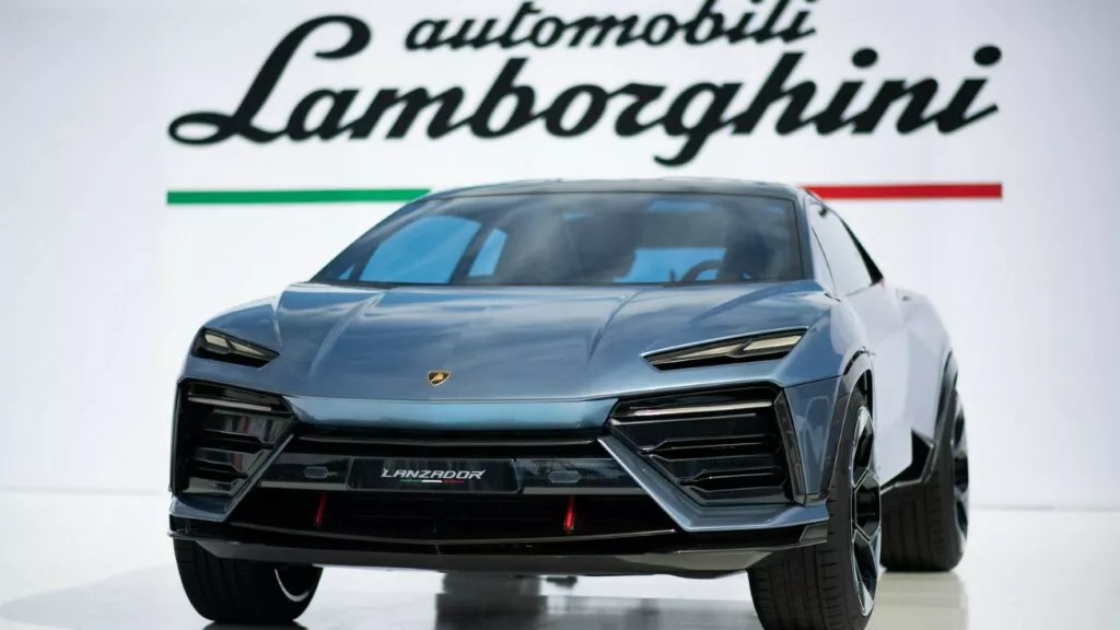 2023-Lamborghini-Lanzador-Concept-4-1024x576