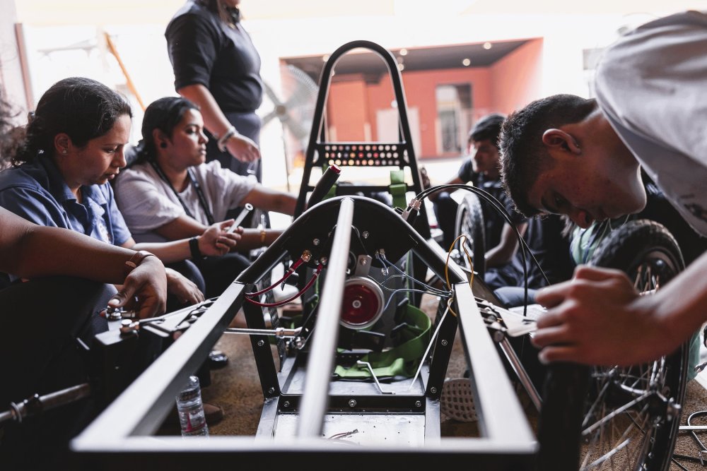 Introduced by Pole Position n Dubai the Greenpower programme hallenges students to engage in the design, construction, and racing of electric cars