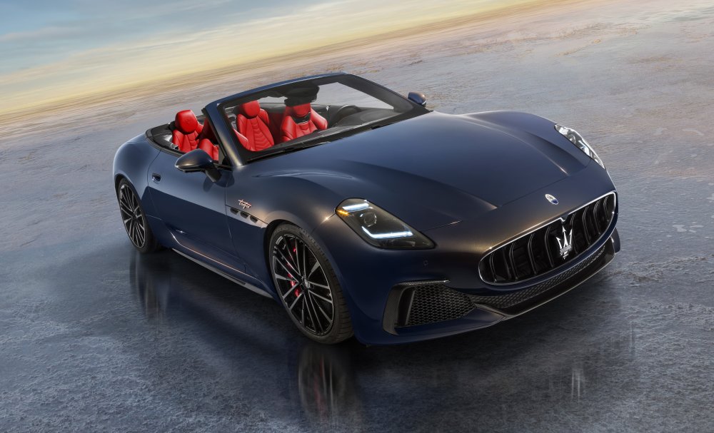 00_Maserati_GranCabrio_Trofeo