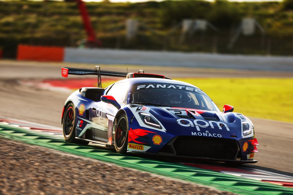 Original-25086-01-maserati-gt2-lp-racing-prette-barcelona