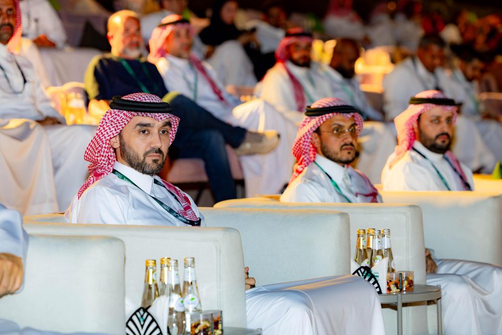 1d4dc386-e2ef-45ce-bdad-a68644aa328d